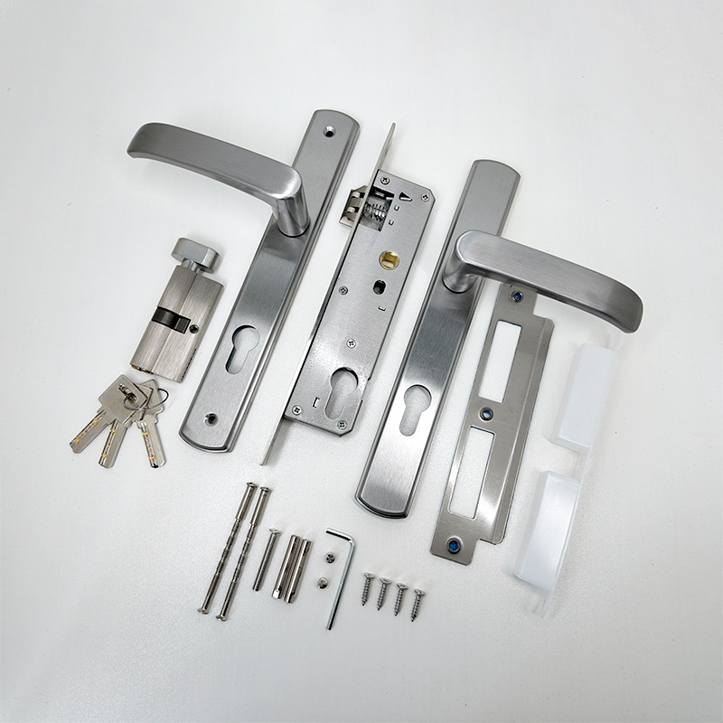 khoa tay gat cua nhom 0236 (9)